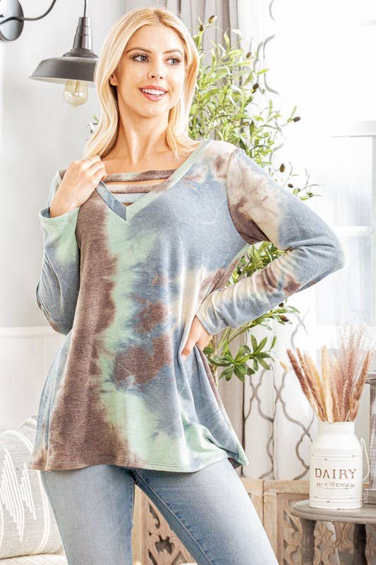 Foggy Forest Tie-Dye V-Neck Long-Sleeve Plus Top | Effortless Everyday Chic